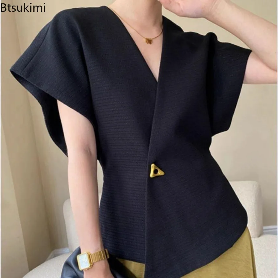 2025 Autumn Elegant Women T-shirt V-neck Single Button Tops French Style Irregular Top Solid Short Sleeved Women Y2k Streetwear