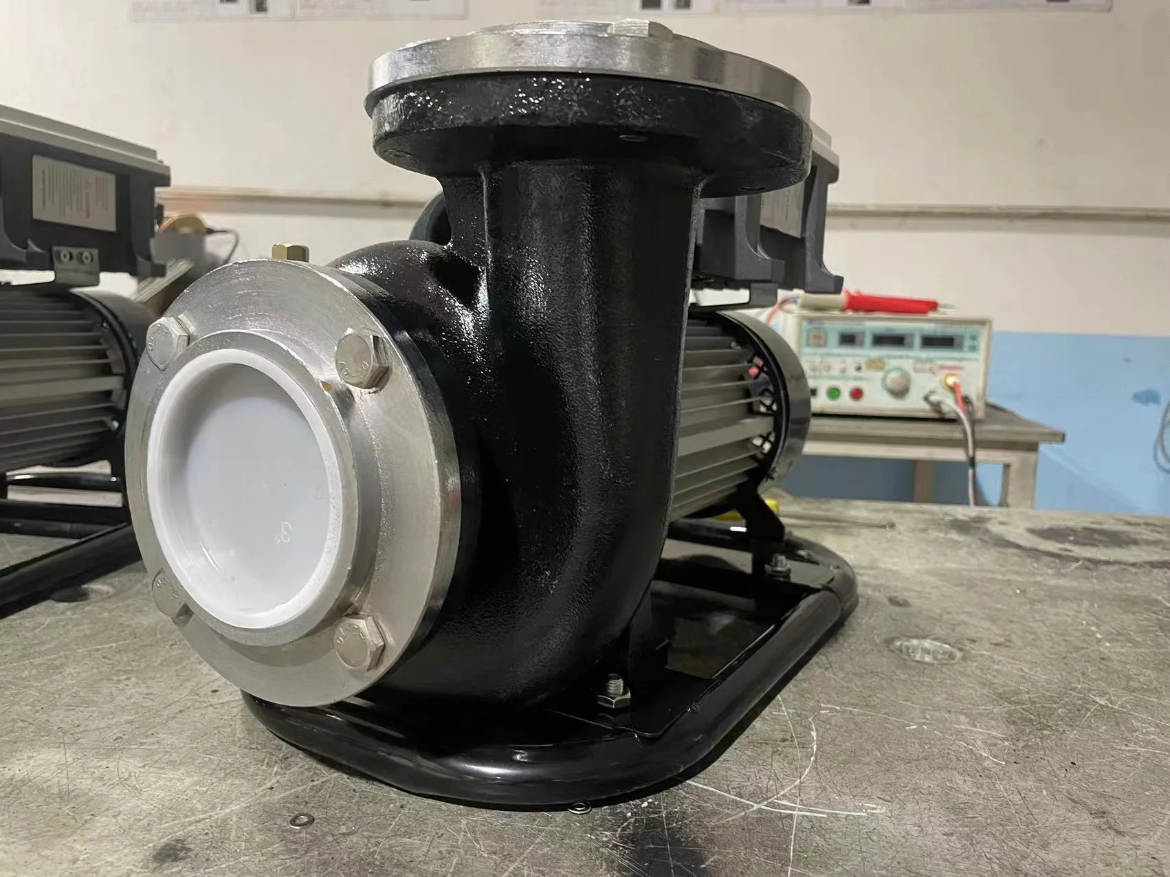 Eco-Friendly Efficiency Big Flow DC 3HP/2.2KW Solar Centrifugal Pump for Sustainable Farming in Ghana