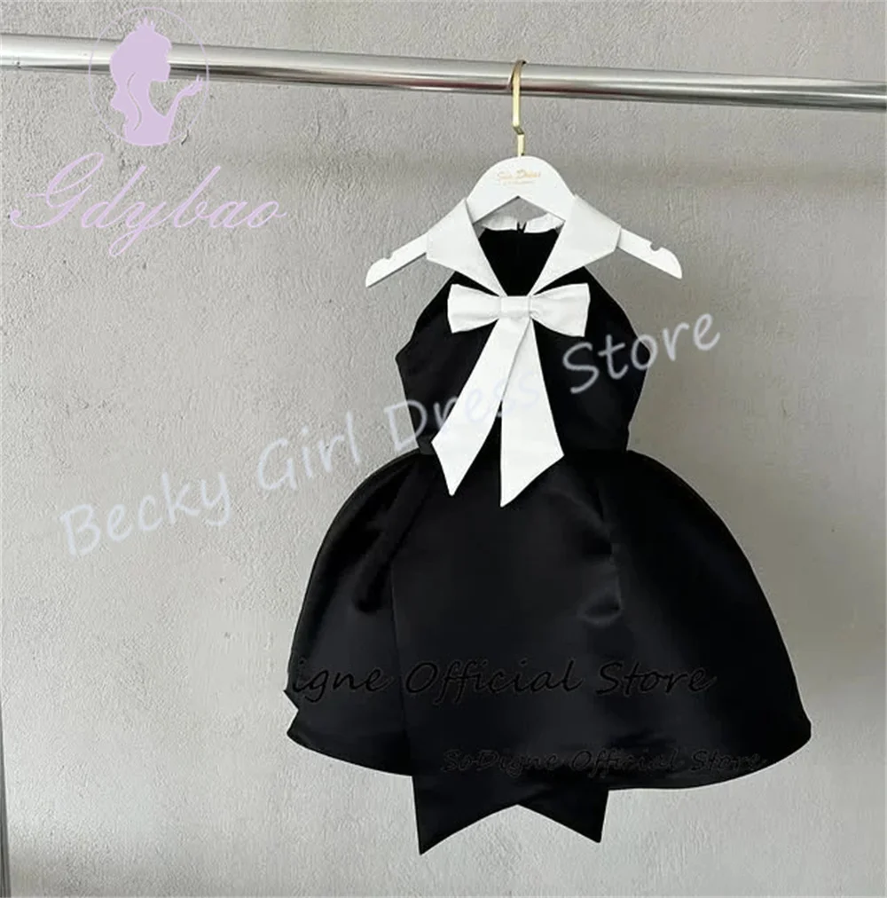 

Customized Black White Flower Girl Dresses For Wedding V-Neck Bow Satin Elegant Little Girl Formal Events First Communion Gown