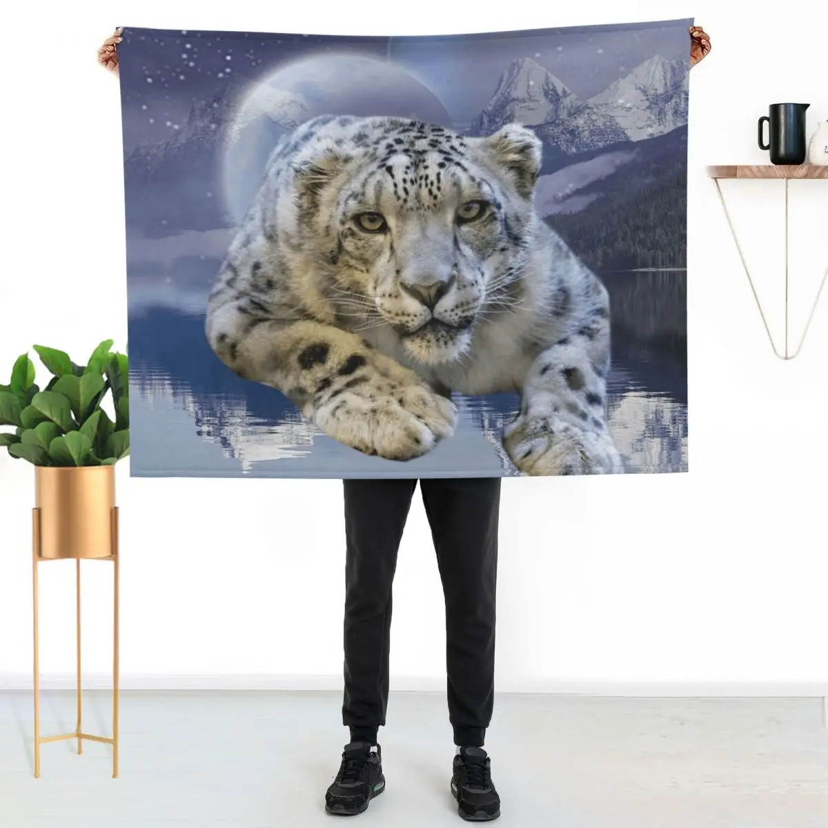 

Snow Leopard and Moon Throw Blanket All Season Lightweight Soft Blanket for Bed