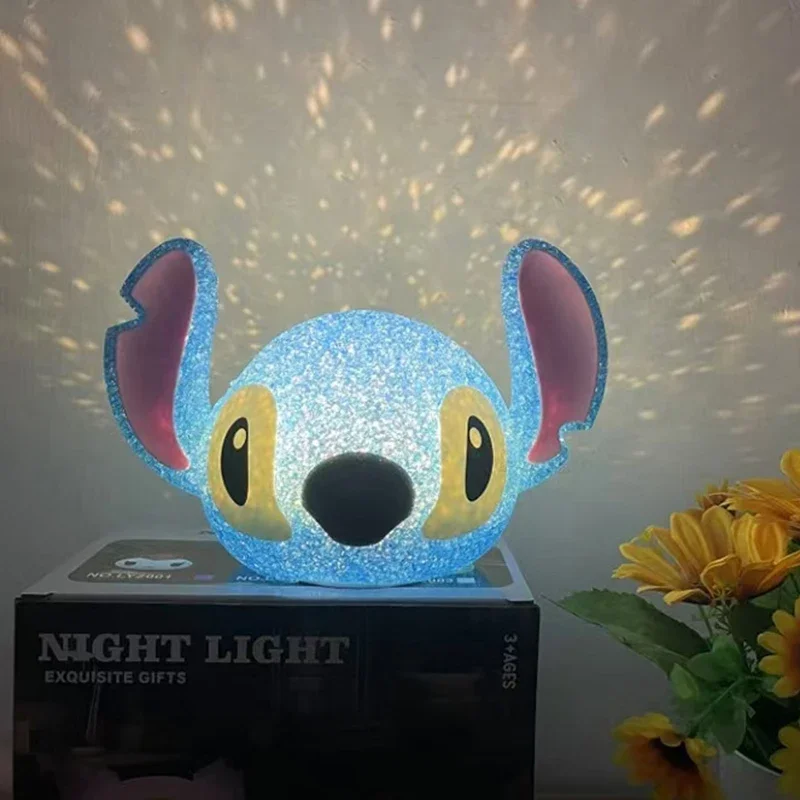 Lámpara de Noche con Proyección de Partículas de Lilo & Stitch, Lámpara de Lectura 3D con Muñeco de Lilo y Stitch, Lámpara de Escritorio Creativa USB, Juguetes y Regalos