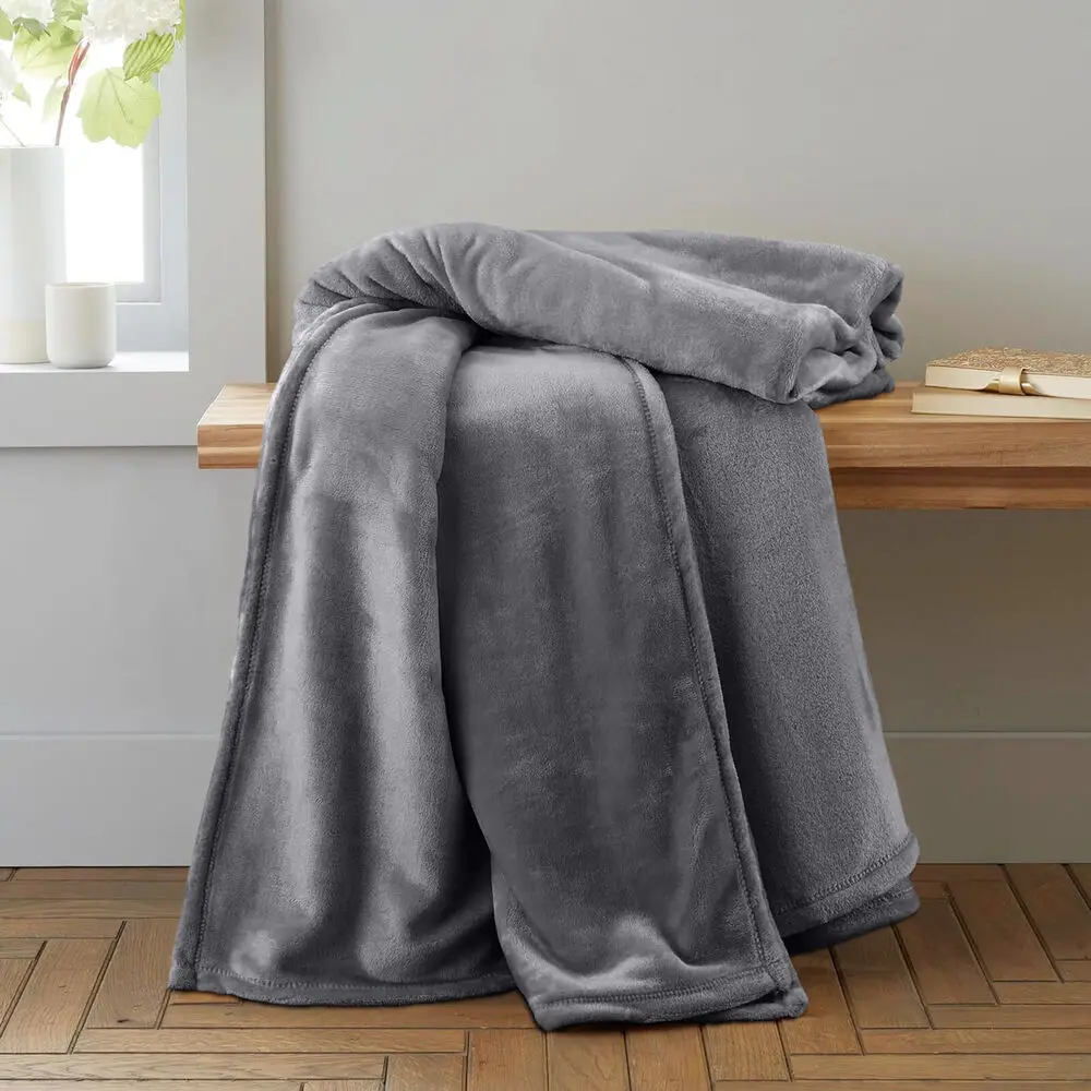 Fleece Blanket Gray Extra Soft Brush Fabric Super Warm Bed Blanket Lightweight Couch Blanket Easy Care