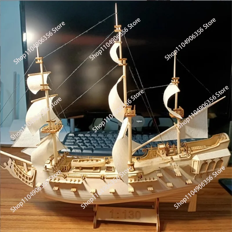 for Queen Anna's Revenge, Pirates of the Caribbean 1:130 