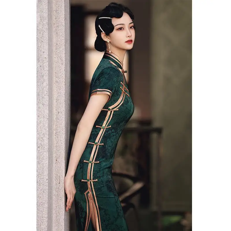 Chinese Vintage Cheongsam Republican Dark Green Improved Retro Elegant Slim Long Dress Qipao Traditional Clothing for Women