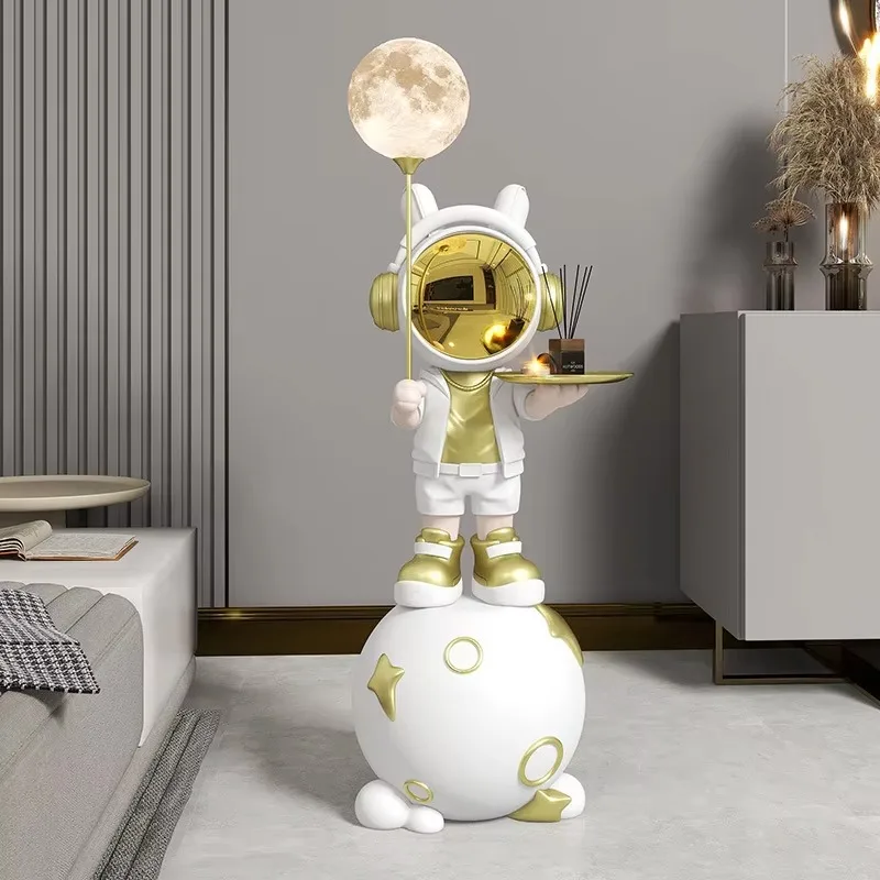 Hot Creative Astronaut Astronaut Living Room Ornaments Landing Home Decoration Astronaut Tray Storage Moon Floor Lamp Wholesale