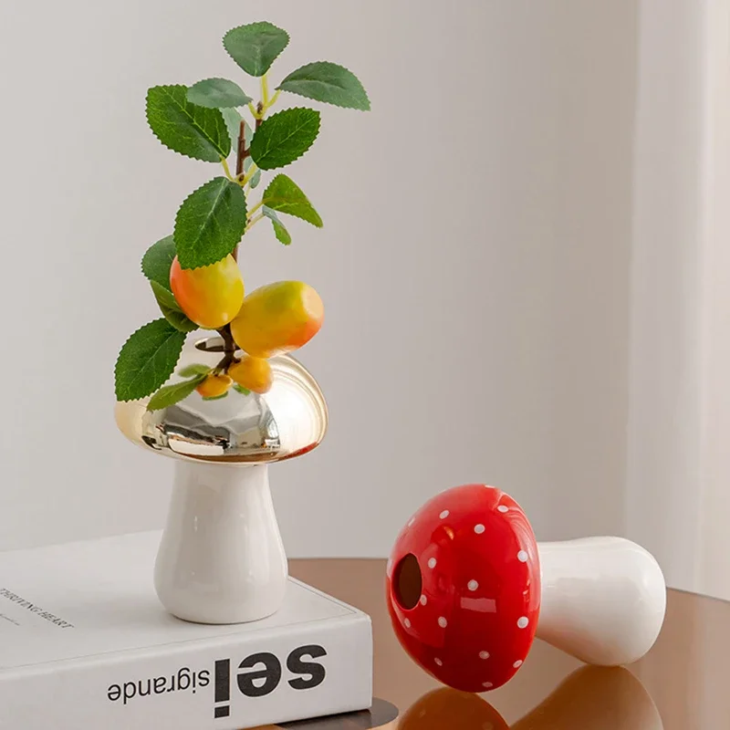 Charming Ceramic Mushroom Vase Set - 2pcs Red & Gold Decorative Flower Pot for Home Décor,11.5cm Height