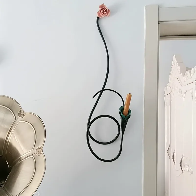 Modern Wrought Iron Calla Lily Wall Sconce Creative Metal Candle Holder Antique Style Home Decor for Living Room Hotel Lobby