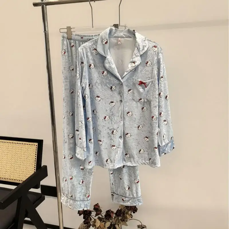 

Sanrio Girl Golden Velvet Late Autumn Flip Collar Keep Warm Pajama Set Kawaii Hello Kitty Comic Wear It Outside Комплект одежды для отдыха