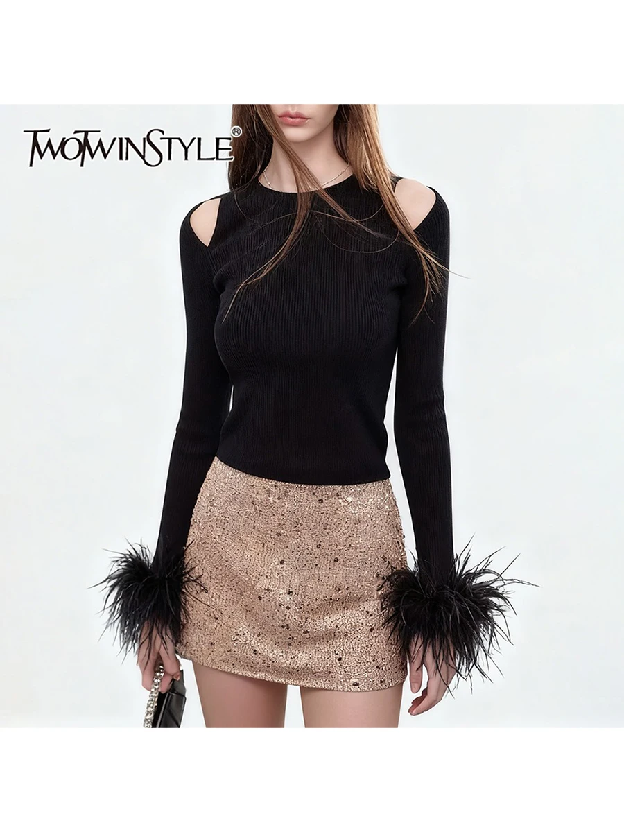 TWOTWINSTYLE Solid Slimming Spliced Feathers Basics T Shirts for Women Round Neck Long Sleeves Hollow Out Fashion T Shirt Female