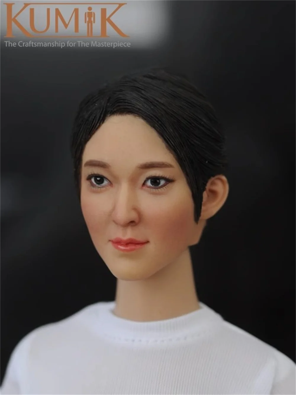 1/6th KUMIK KM16-51 Asia Orient Beauty Korean Girl Women with Long Black Hair Head Sculpt Carving Toys Model For 12