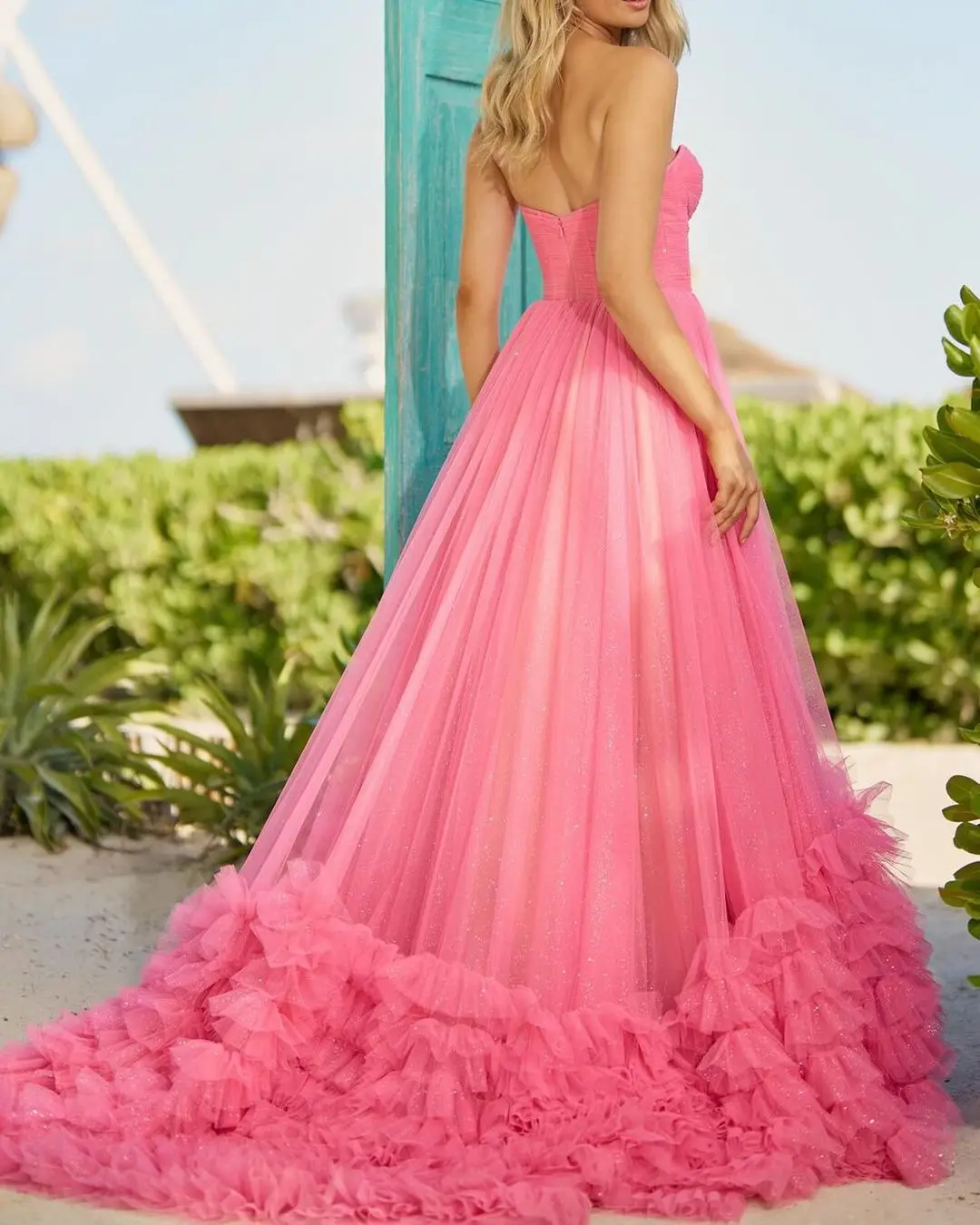 Tulle senza spalline pieghe a strati abiti da ballo eleganti a-line Sweetheart Backless Ball Gowns abito da sera di lusso lungo fino al pavimento 2024