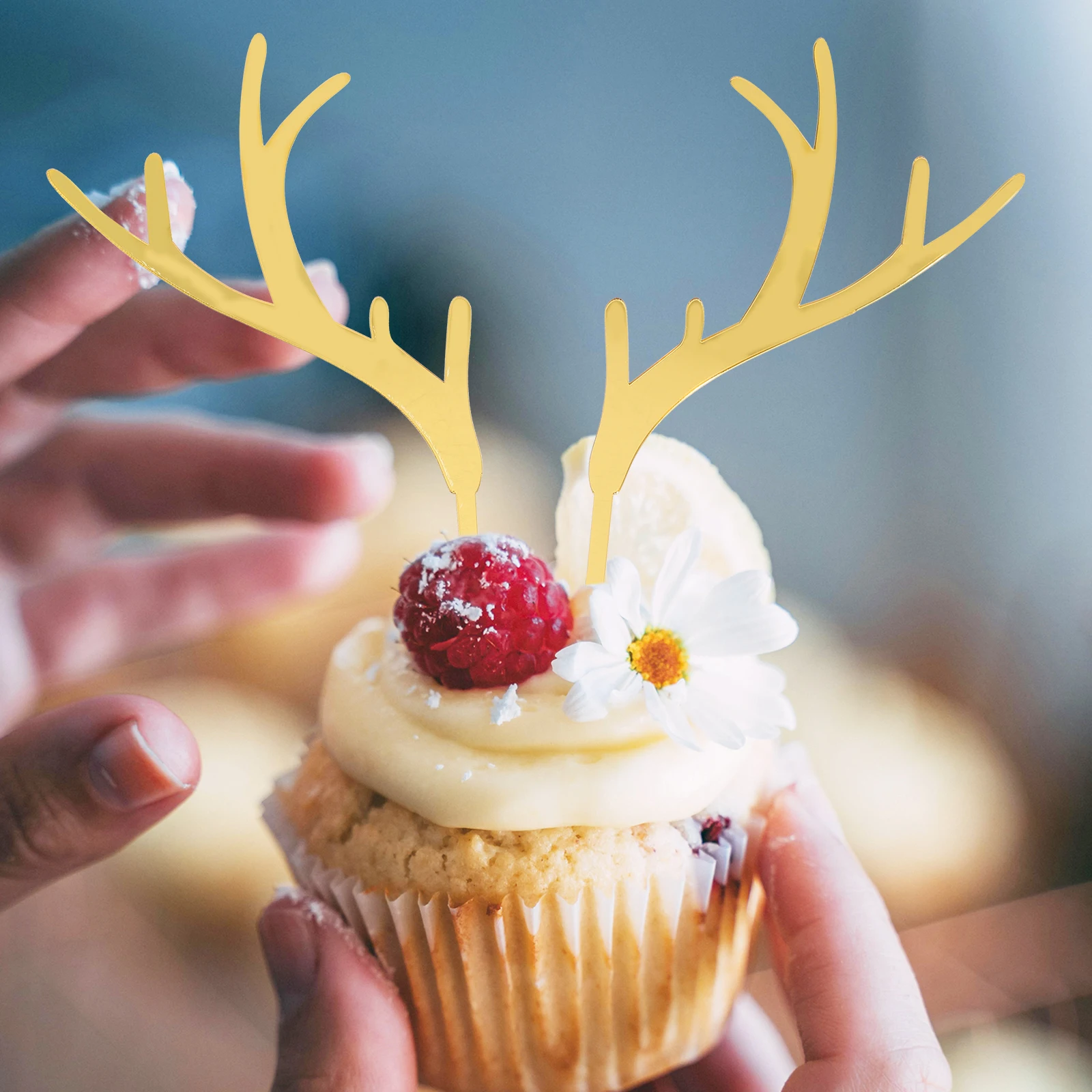 

30Pcs Acrylic Antler Cake Decoration Christmas Cupcake Toppers Birthday Party Dessert Picks Festive Cake Decor