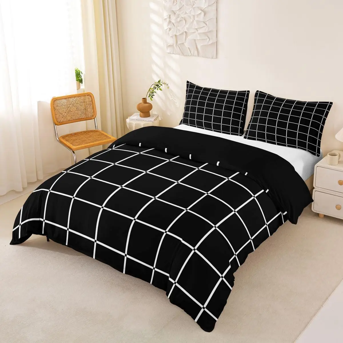 Thumbnail 3 - #31 Best Comforter Sets to Buy In 2026