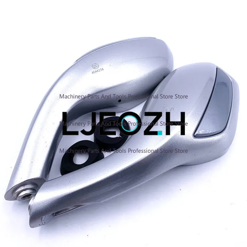 Applicable To National III New Neptune UA125T T-A Reflector Tianlong UA125T-3 Rearview Mirror Reversing Mirror