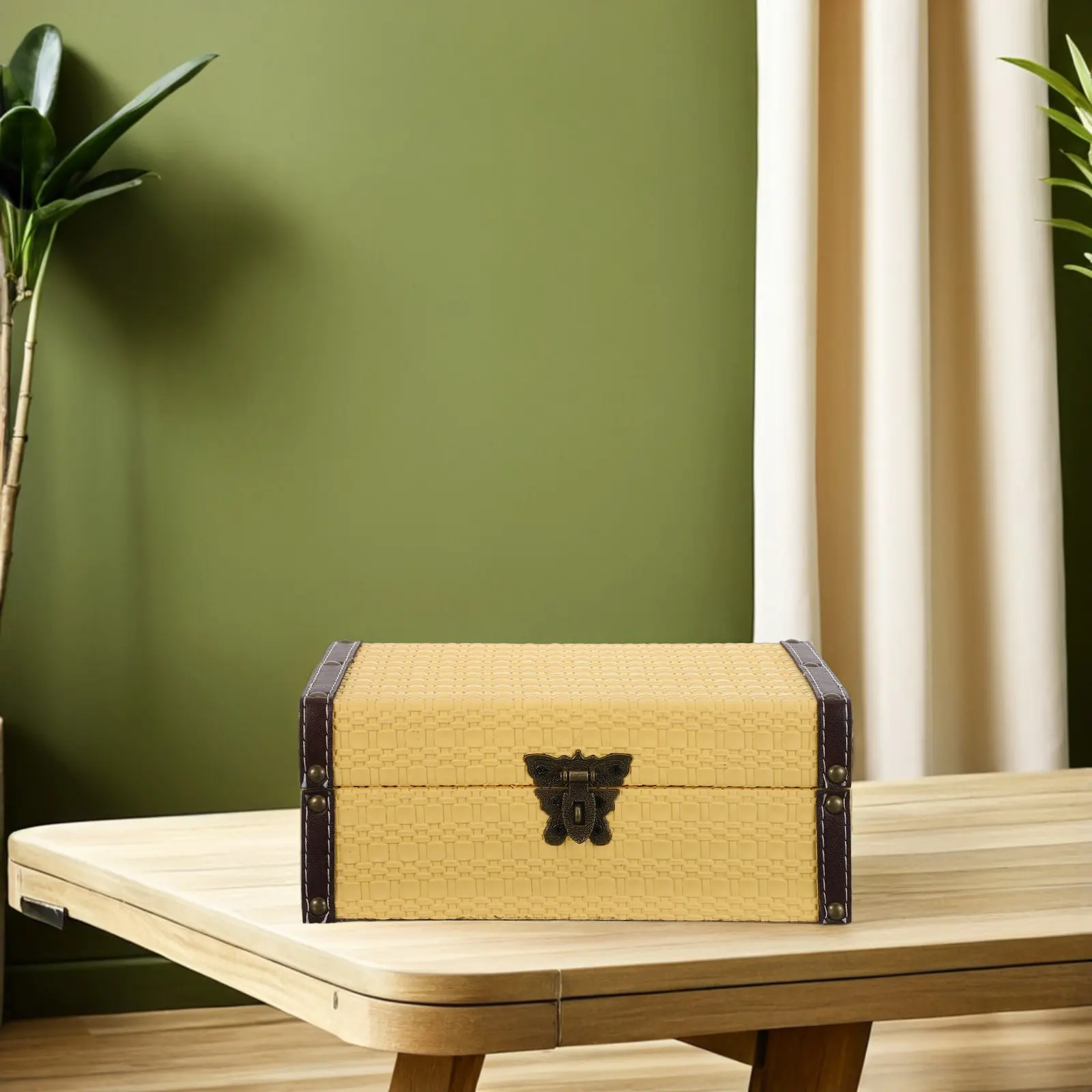 Lockable Jewelry Storage Box Violet Wood Jewelry Organizer Compact Travel Case Lockable Decorative Treasure Chest