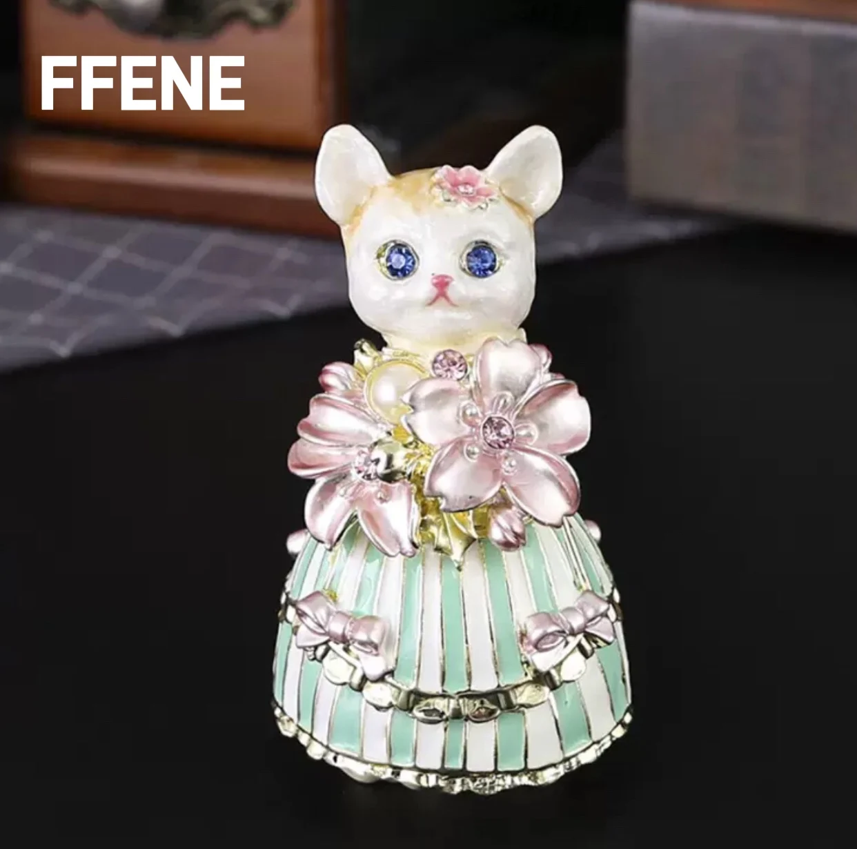 

Sweet Jewelry Box Princess Style Enamel Jewelry Box Earrings Ring Necklace Storage Box Cute Storage Box Holiday Gift