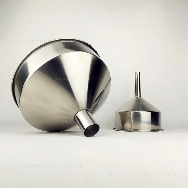 304 Stainless Steel Large Wide Caliber Refueling Funnel Grain Food Industrial Grinding Machinery Funnel