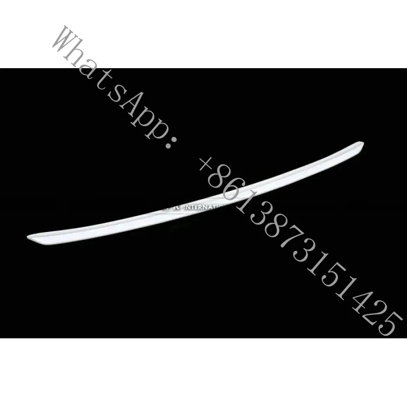 

Suitable Skyline R32 GTR Carbon Fiber Engine Hood Lip - Racing Style Aerodynamic Trim