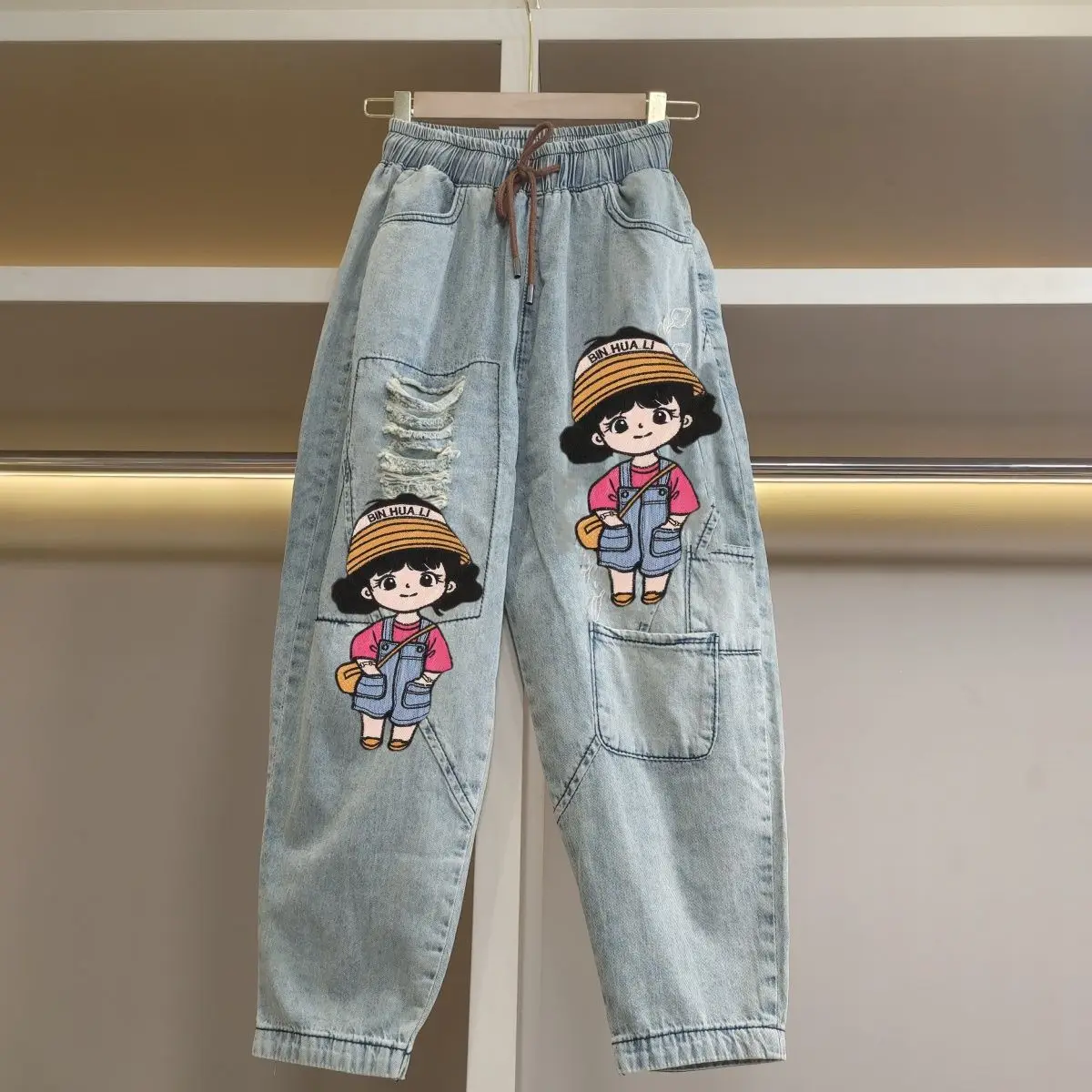 

Cartoon Embroidered High Waist Loose Fit High Waist Nine-Piece Carrot Jeans Casual Sle Summer Cotton Denim Pants