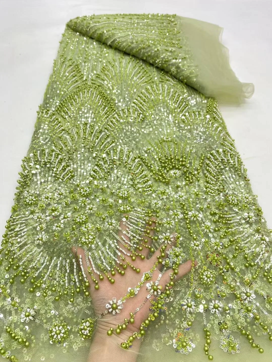 

Новинка 2025 года, высокое качество, африканская нигерийская ткань с тюлем, кружевная ткань, гипюровая вышивка, платья с блестками, DP0432, 5 ярдов