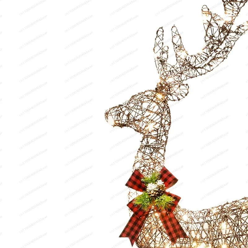 American creative LED luminous deer lamp, wrought iron DIY elk festival atmosphere