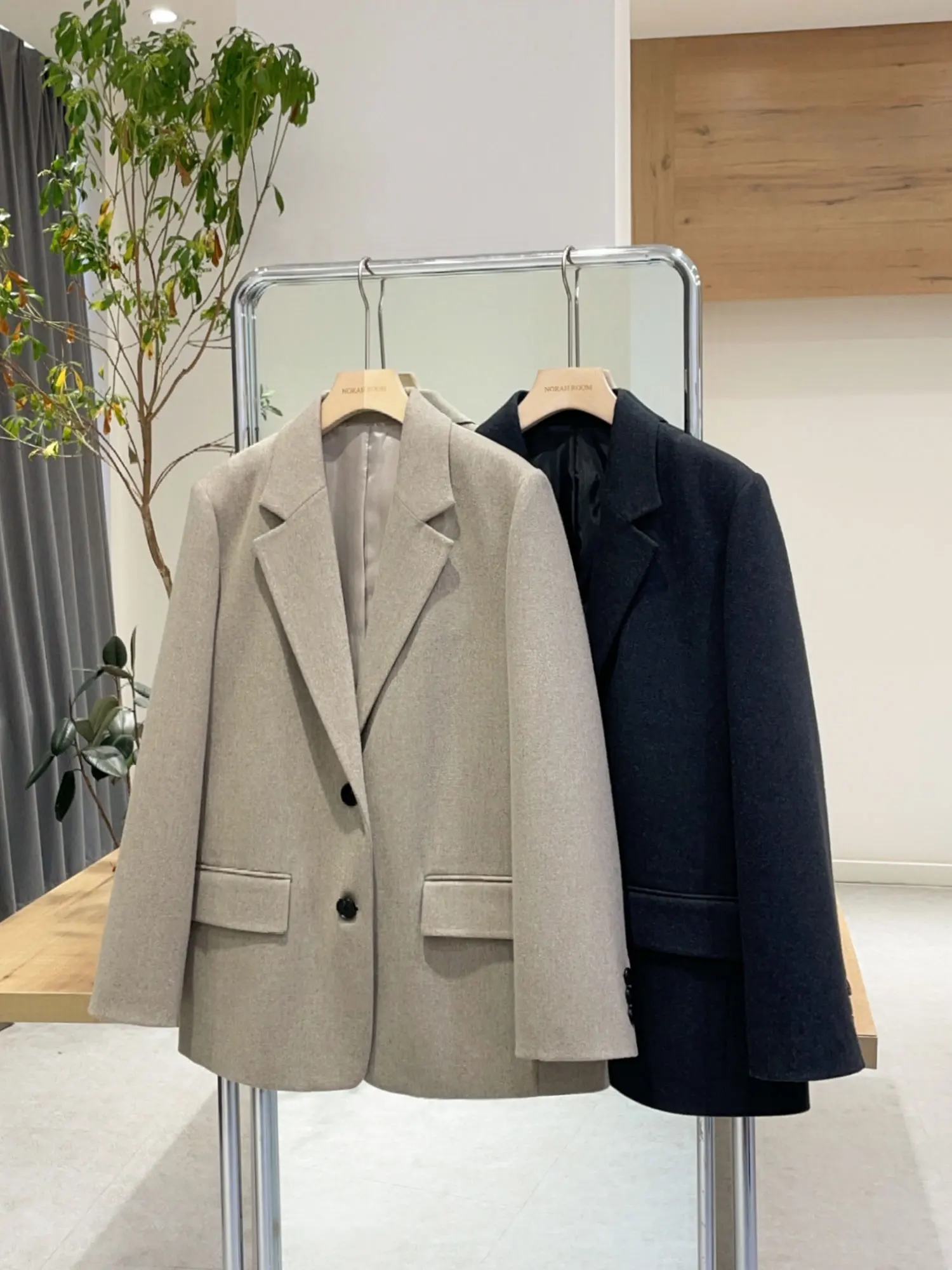 

Authentic Noxiao La Spring 2025 High-End Wool Suit Straight Cut Classic Sle Women's Office Wear Thiened Long Sve Coat