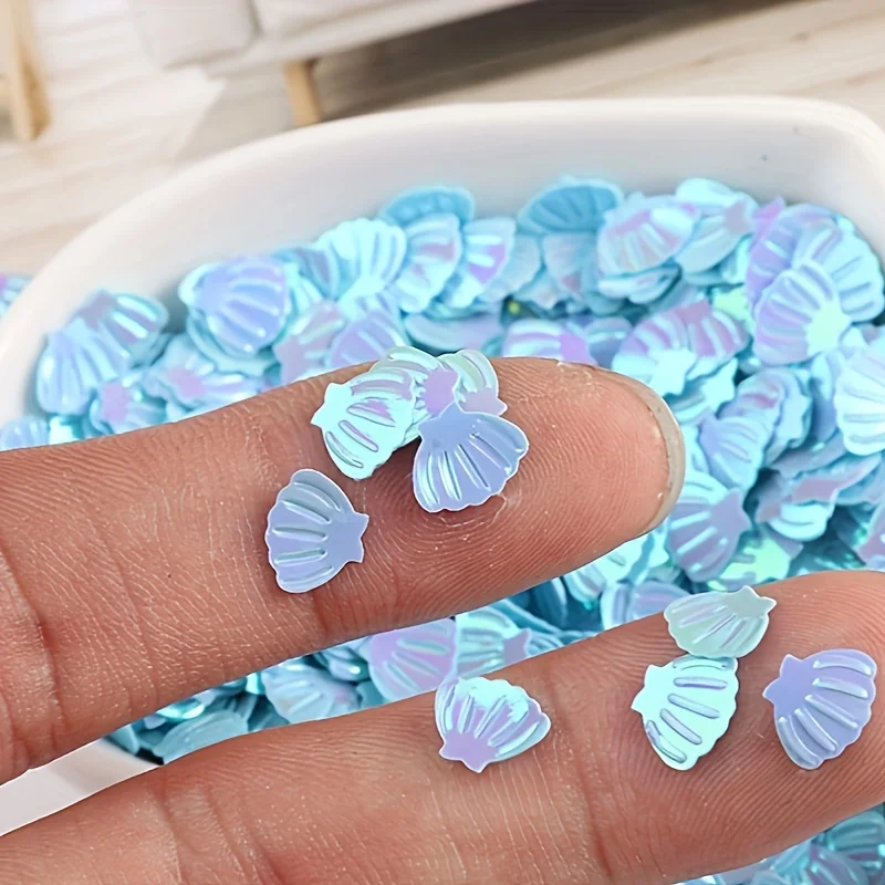 

10g Sparkling Mermaid Shell Nail Art Flakes Unscented Glitter Confetti for DIY Manicures & Party Decorations, Octagonal Shape
