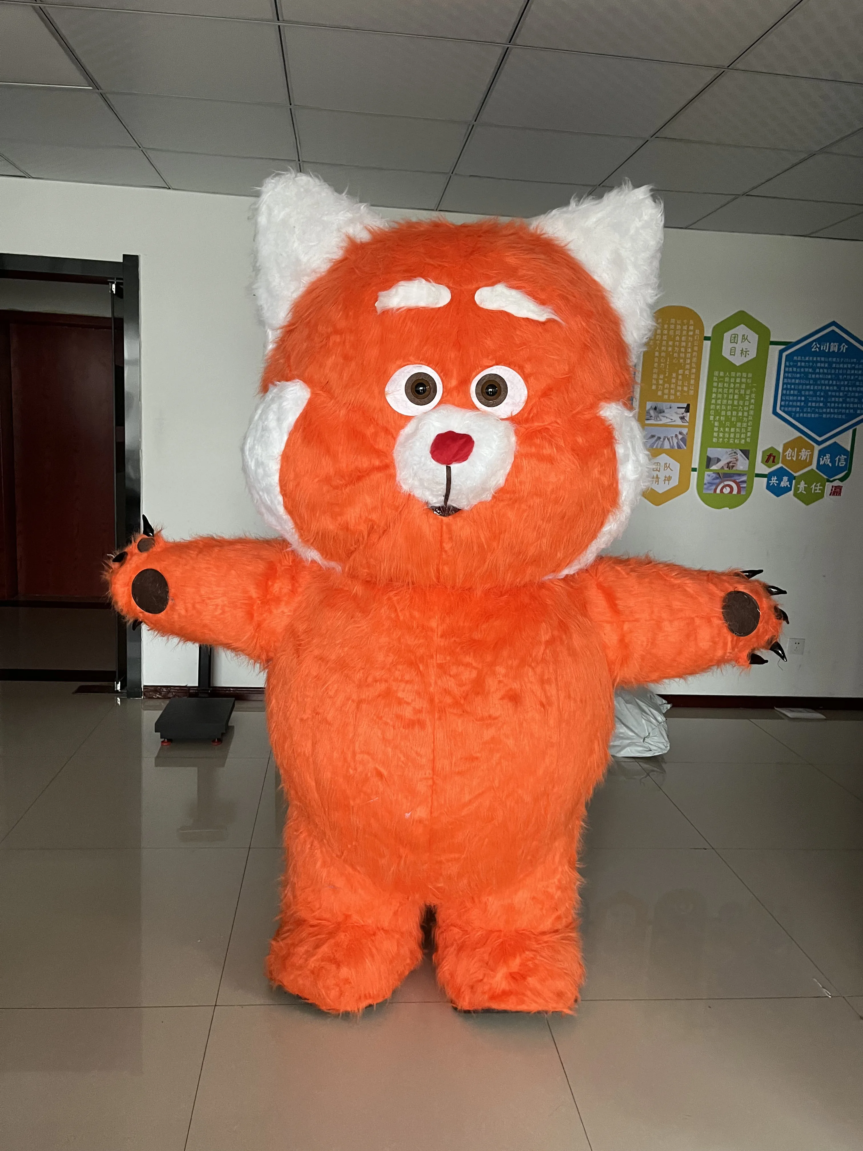 ชุดมาสคอตหมีแดงยักษ์ขนาด 2 เมตร/2.6 เมตร ชุดแฟนซีหมีแพนด้าสีส้มตลกๆ สำหรับงานปาร์ตี้คอสเพลย์  ไม่มีแบตเตอรี่