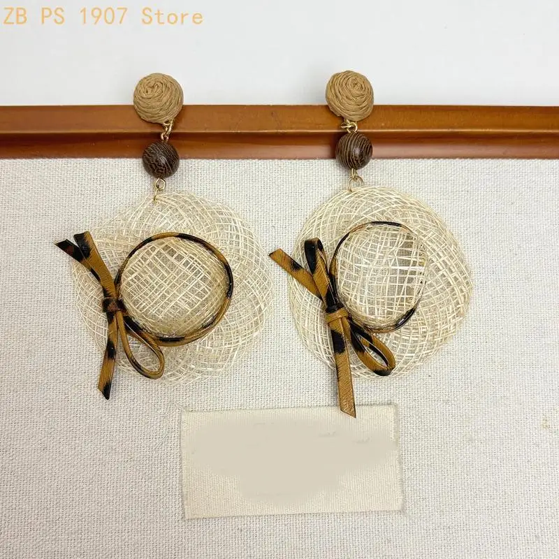 Handcrafted Seaside Theme Braid Straw Hat Earrings Accessory With Wooden Beads Comfortable Wear Jewelry 55KA