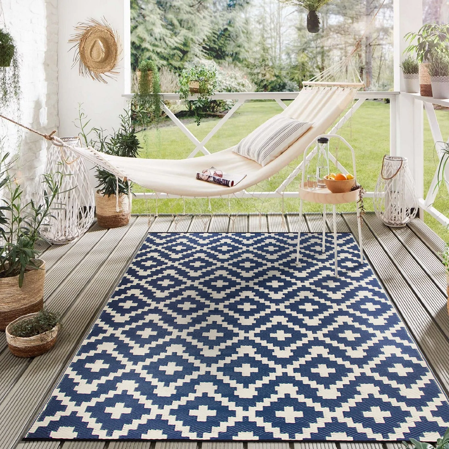 

Rugshop Outdoor Rug Trellis Geometric Reversible Plastic Indoor/Outdoor Rugs 5x7
