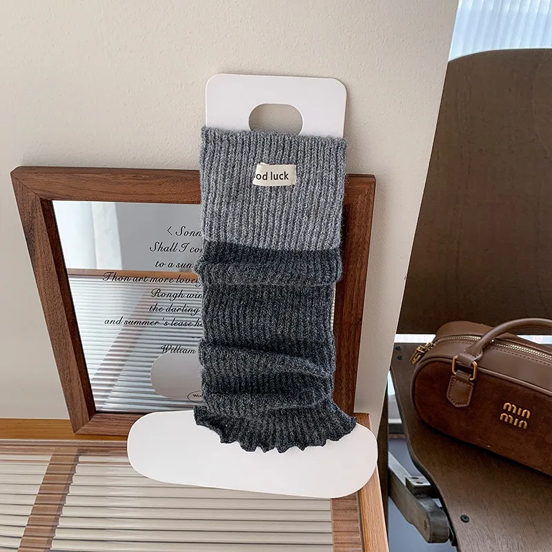 Color-Matched Knitted Stockings Skin Friendly Knee High Socks Thick Warm Calf Socks Non Slip Women'S Sock Covers For Home Yoga