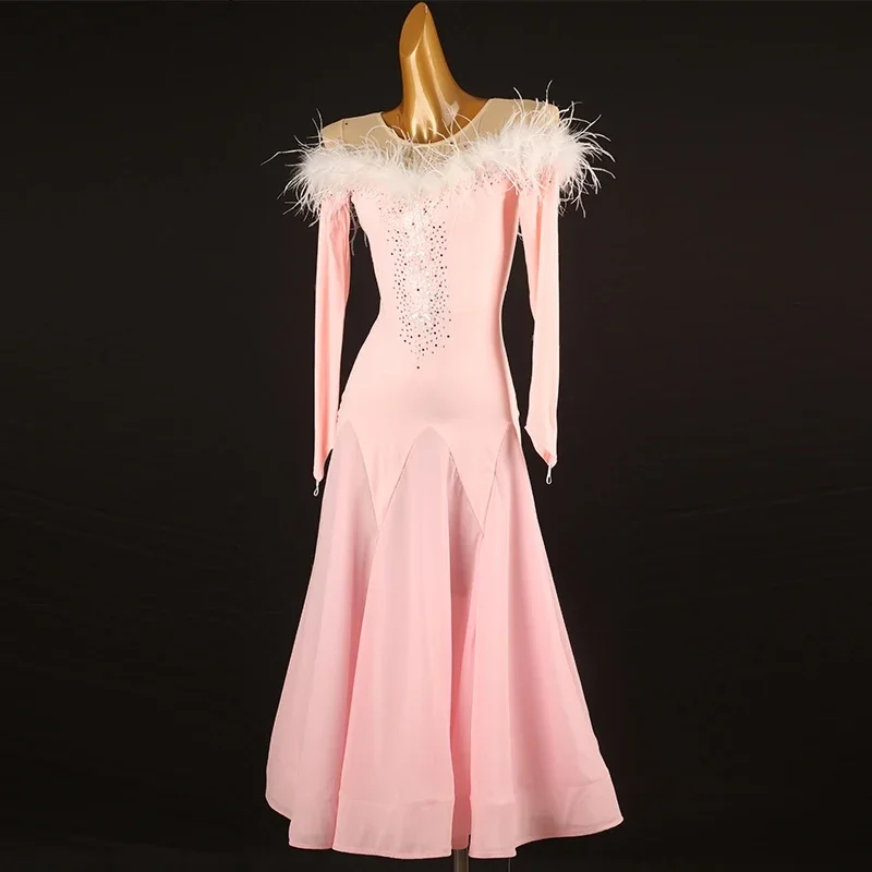 Frauen Nationalen Standard Tanz Feder Ärmel Strass Moderne Kleidung Ballroom Dance Wettbewerb Kleid
