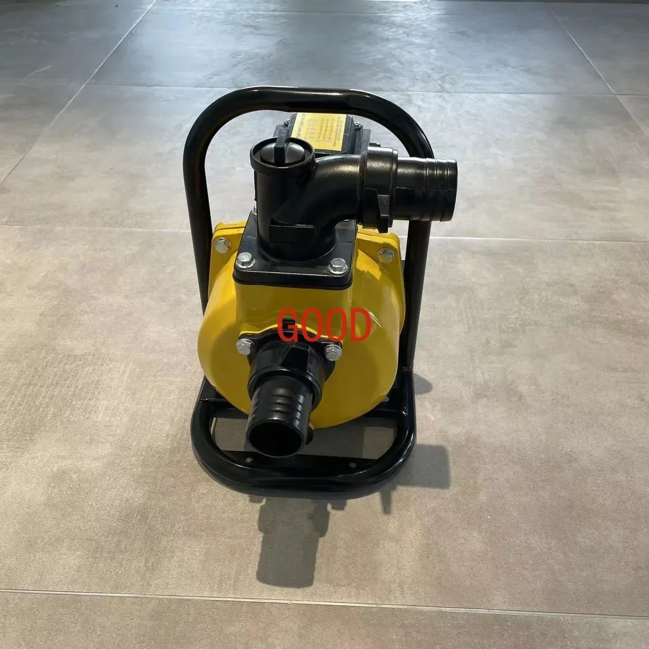 Поверхностный ирригационный водяной насос большой емкости на солнечной энергии для сельскохозяйственных культур