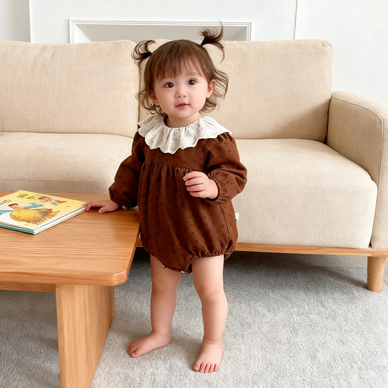 

Осенний комбинезон для маленьких девочек 0-24 месяцев, весенний хлопковый комбинезон с длинными рукавами и лацканами с принтом для младенцев, детские милые боди