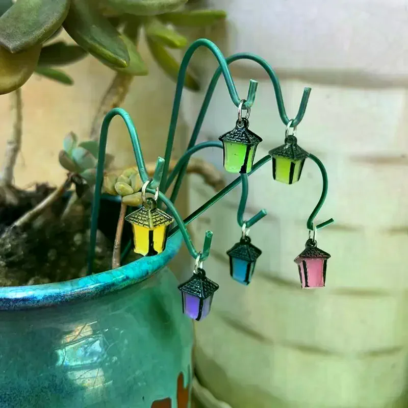 6pcs Garden Miniature Decorative Stakes Glow-in-the-dark Bonsai Mini Decorations Party Crafts Randomly Sent