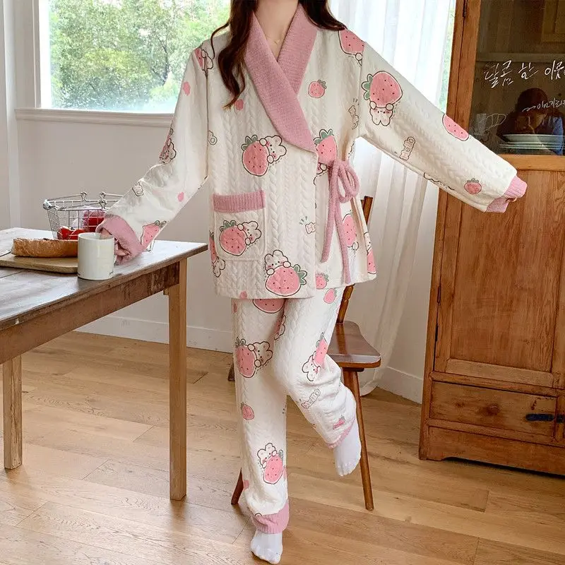 Pijamas de algodón para mujer, nuevo modelo de otoño e invierno, ropa de dormir cómoda, conjunto de pijama bonito de manga larga, traje para casa grueso de conejo