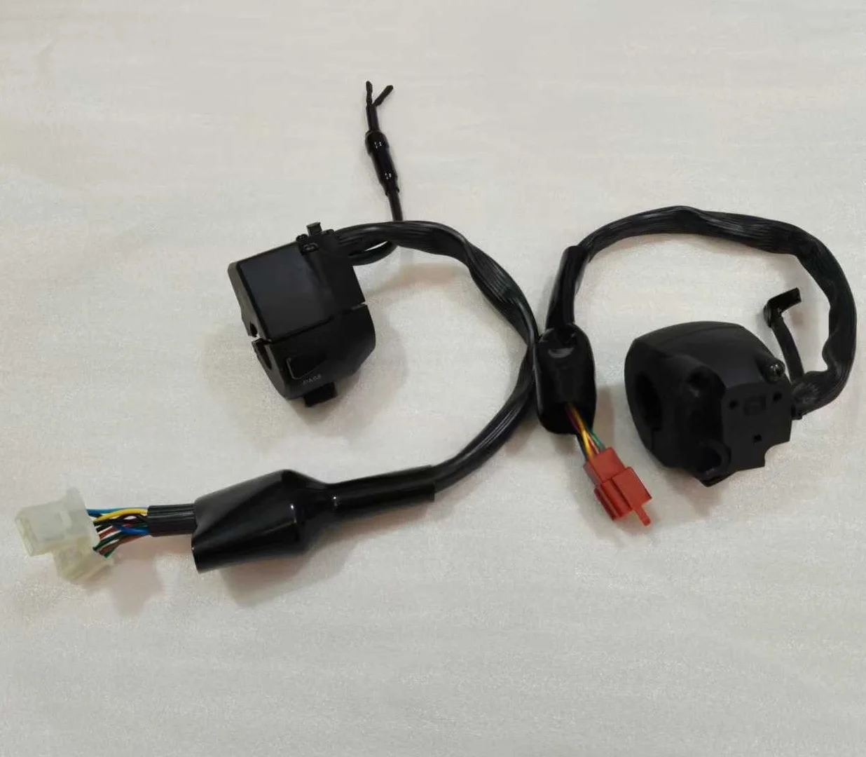 Motorcycle Left Right Handlebar Switch for Benelli TNT25 BJ250-15 BJ250-15A