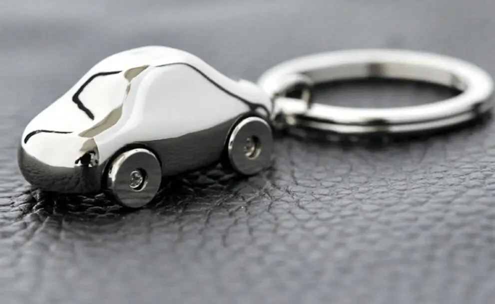 Men metal mini car model Keychain small car Keychains dad father Keyrings Cars Key Ring Gift Decoration