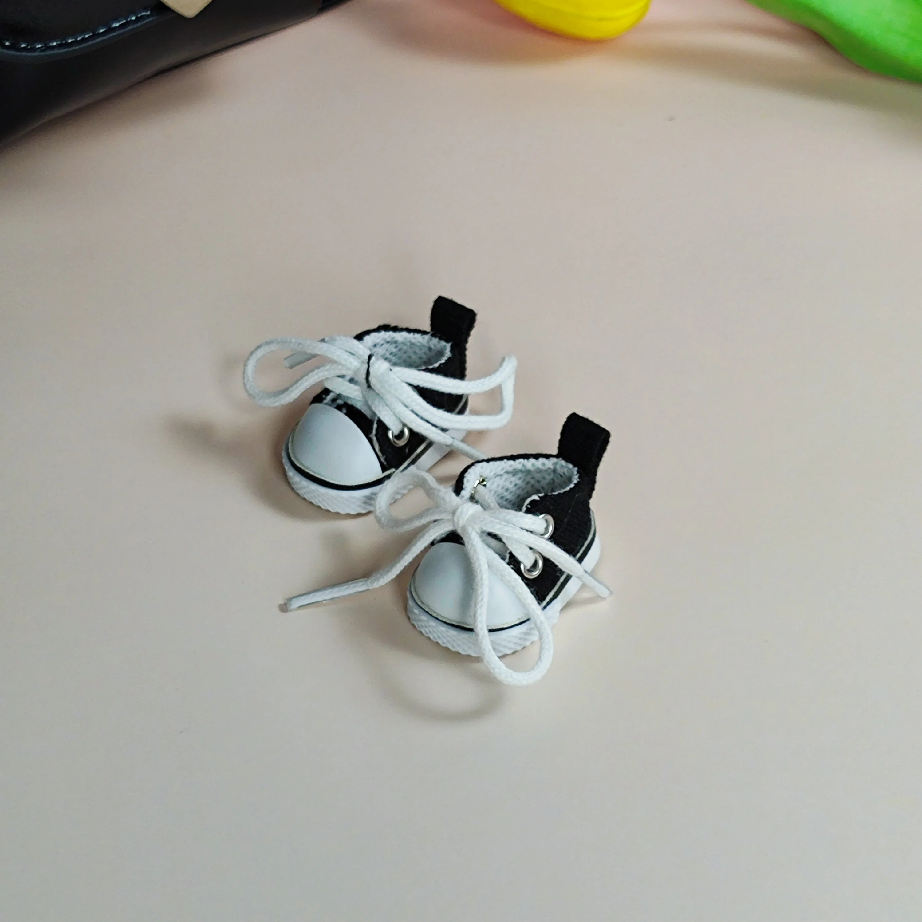 زي دمية لابوبو مقاس 17 سم - طقم هوديي وسراويل رياضية رمادية اللون