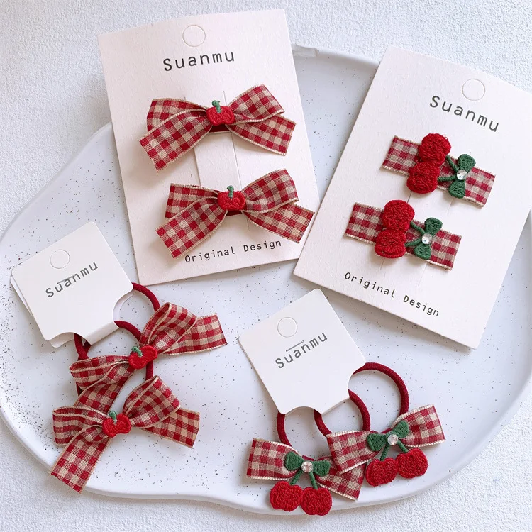 

Детские заколки для волос, 2 шт., нескользящие зажимы с красным клетчатым бантом и вишневым дизайном для девочек