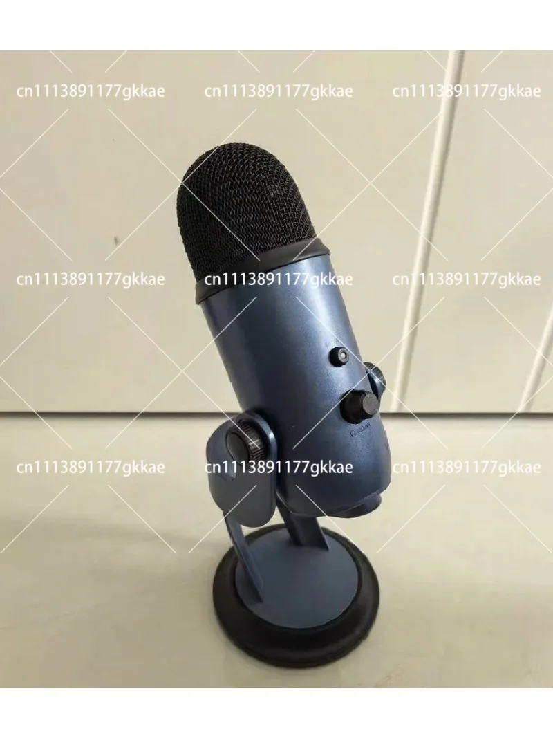 Demo Unit USB Condenser Microphone for Live Streaming, Recording, and ASMR Use