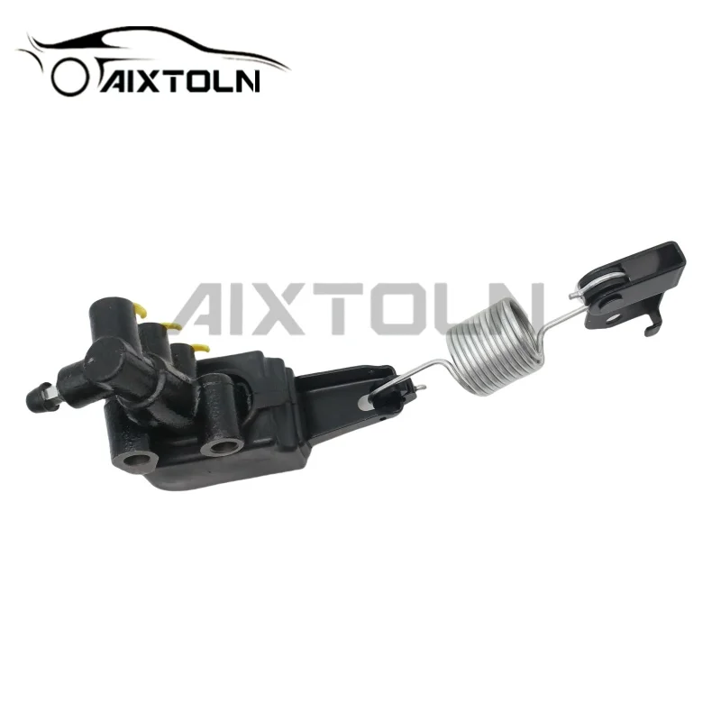 46400-EB70B Brake Proportioning Valve for Nissan Navara D40 Pathfinder R51 Frontier 2005-2015 Auto Parts 46400-EB70A 46400-EB70C view 6