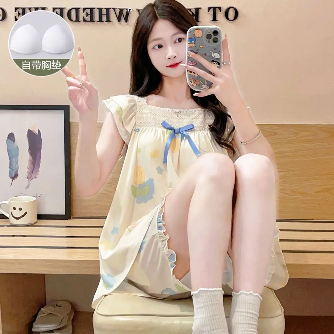 

Женский пижамный комплект из ледяного шелка для весны и лета, новый стиль, с коротким рукавом и шортами, можно носить на улице, домашняя одежда