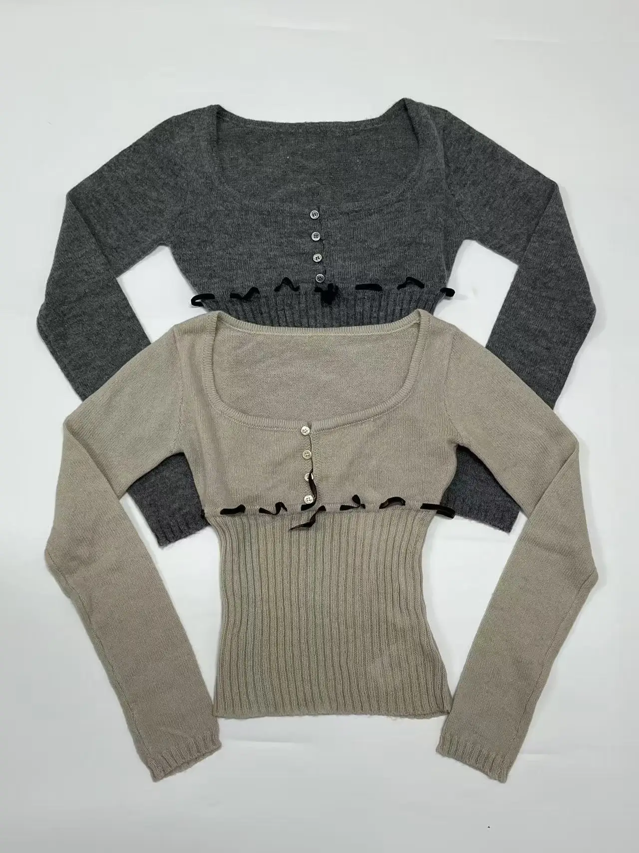 Элегантный облегающий женский вязаный свитер, бархатный кардиган с завязками и U-образным вырезом, облегающий женский топ на пуговицах, новинка осени 202, новинка осени