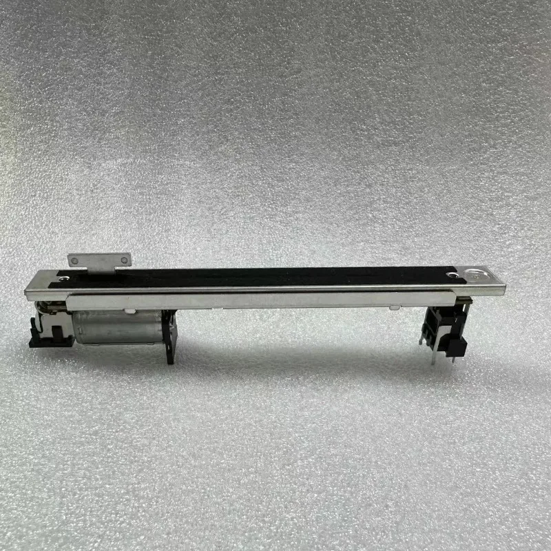 

Оригинальный электрический фейдер RSA0N11M9A0J для микшеров Yamaha LS9, M7CL, DM1000, DM200, произведенный на Тайване.