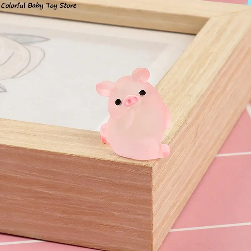 6Pcs Kawaii Mini Resin Cartoon Pig Miniatures Terrarium Figurines DIY Handmade Scrapbook Crafts Home Decoration Accessories