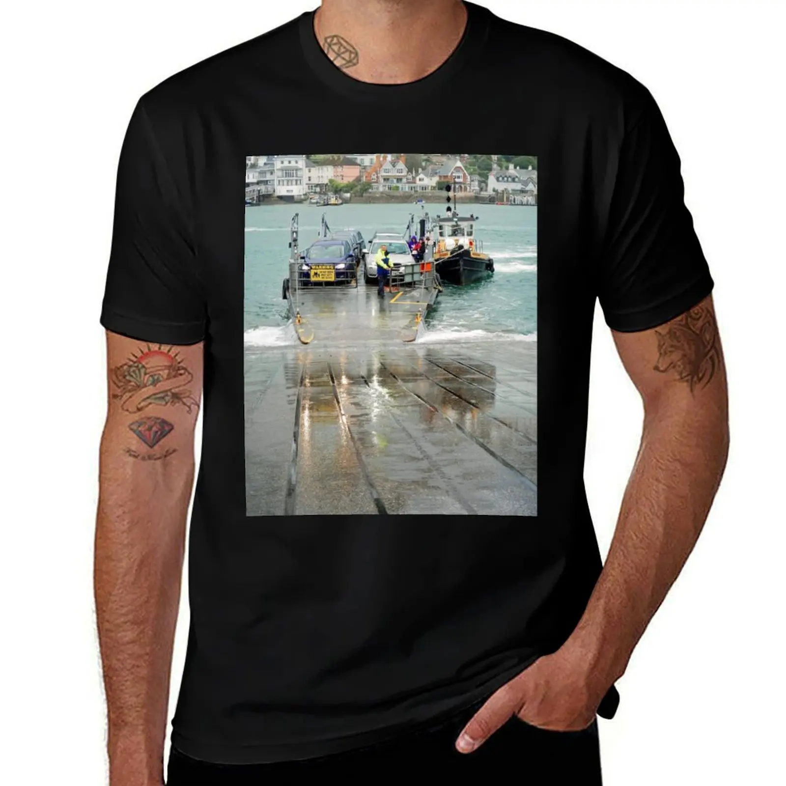Lower Ferry Arriving At Dartmouth, Devon T-Shirt Casual Loose Fit Short Sleeve T-Shirt