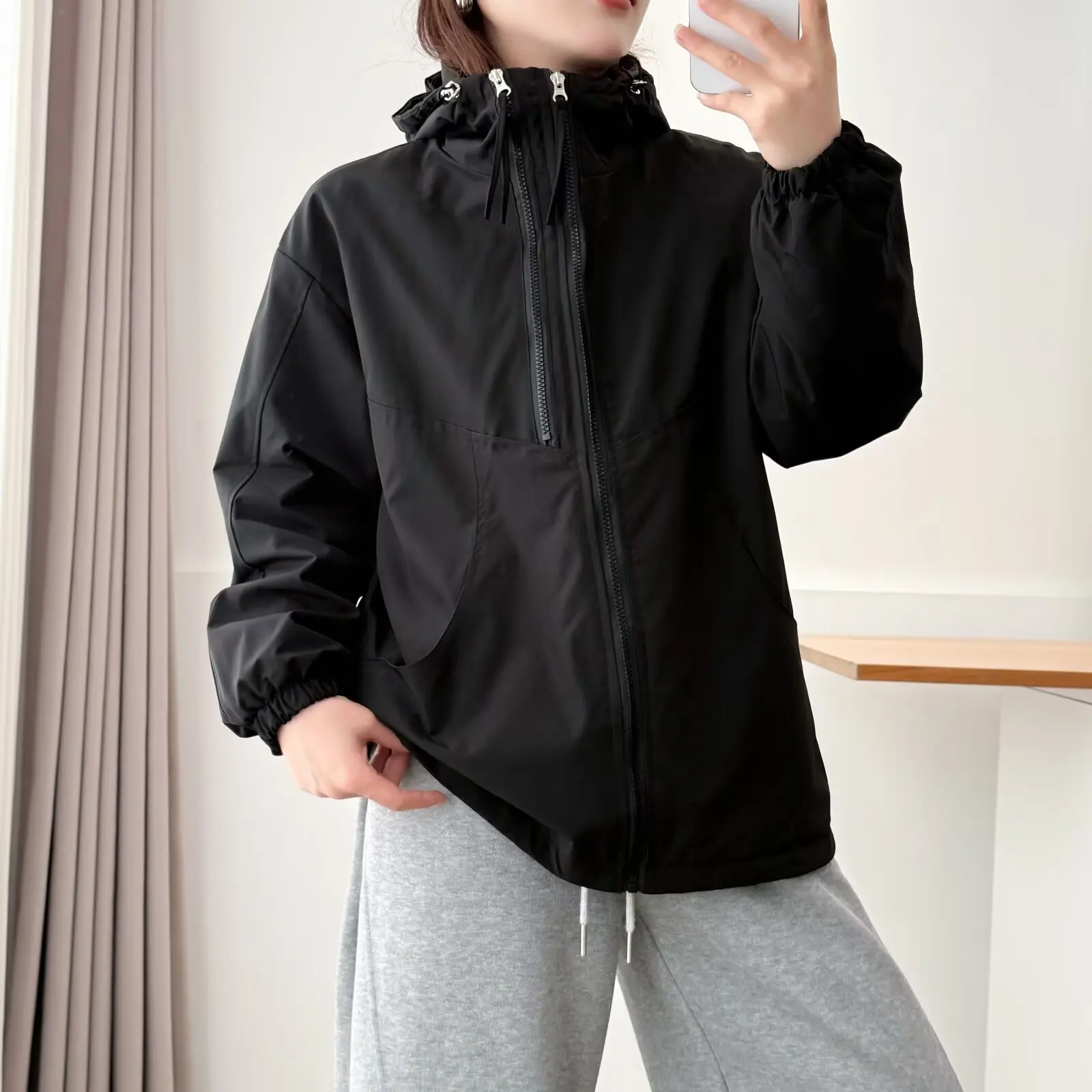 

XXXXL МОДНЫЕ ЖЕНСКИЕ парки больших размеров, осенне-зимние новые теплые стеганые ветровки с капюшоном, повседневные стеганые пальто 2533