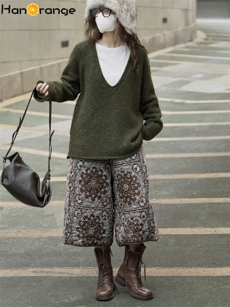 HanOrange 2025 Winter Fashion Laziness Bright Silk Deep V-neck Wool Knitted Sweater Women Loose Casual Top Green
