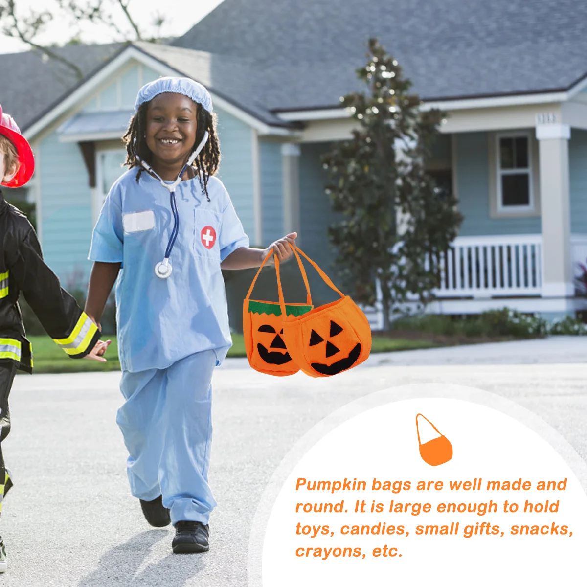 

2Pcs Halloween Pumpkin Candy Bags Felt Fabric Large Capacity Candy Pouches Gift Containers for Kids Trick Or Treat